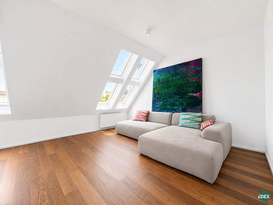 Exklusive Dachgeschosswohnung nahe Schönbrunn | U4 in 100 m Entfernung