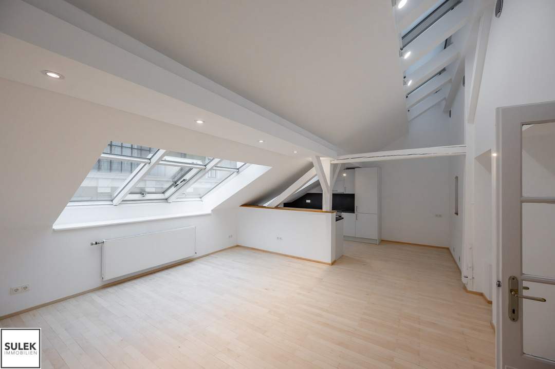 Gemütliche 3 Zimmer DG-Wohnung beim Stadtpark - zentral &amp; nahe zu U3/U4/Bahnhof Wien Mitte