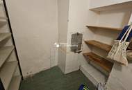 Sanierungsbedürftiges Haus mit Lagerhalle und großen Grund zu verkaufen!