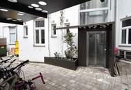 Sanierungsbedürfitg - 4-Zimmer-Altbau in der Neustiftgasse