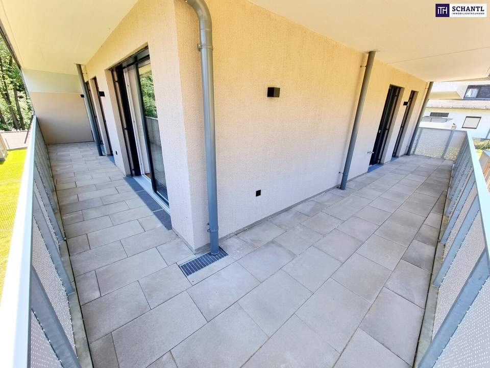 Zwischen Großstadt und Grashalm. Riesenbalkon / Riesenfreude! TOP Neubauwohnung mit viel Freiraum! Traumhafte Rundum-Terrasse + Ideale Raumaufteilung + Grün wohin das Auge reicht + Luftwärmepumpe!