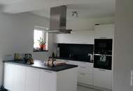 Neuwertige Gartenwohnung in ruhiger Lage unweit von den traumhaften Seen des Salzkammerguts