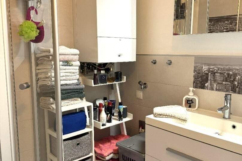 "Charmante Wohnung im Zentrum!", Wohnung-kauf, 245.000,€, 2340 Mödling