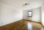 Elegantes Einfamilienhaus in Zeiselmauer mit Garten, Garage und Wellnessbereich