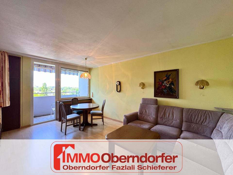Charmante Drei-Zimmer-Wohnung mit Bergblick, zwei Loggien und Tiefgarage | LEHEN