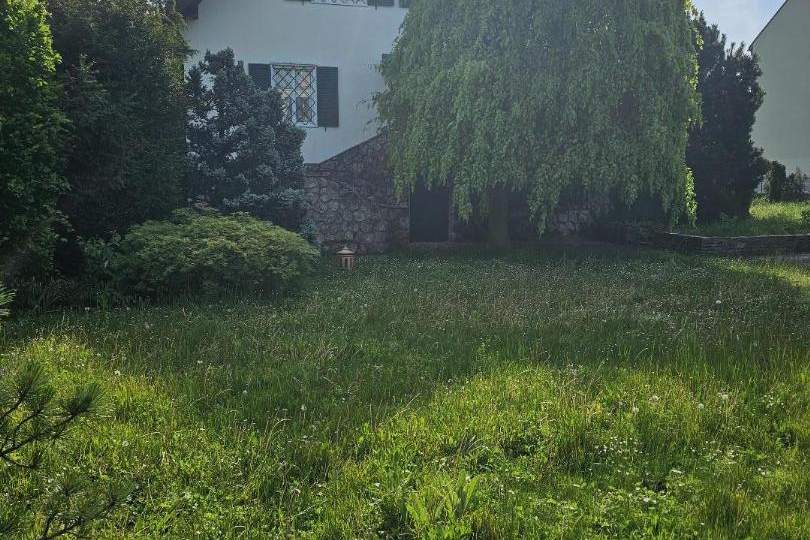 renovierungsbeduerftiges