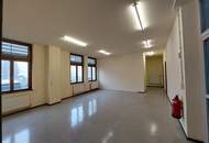 Geschäfts-, Gewerbe- und Bürogebäude im Zentrum