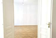 ALTBAU. FLÜGELTÜREN. LIEBLINGSLAGE! Großzügiges Wohnen im 9. Bezirk! Traumhaft schönes Altbauhaus + Ruhige Seitengasse + Altbaucharme!