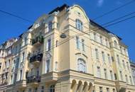 "Diese 5 Zimmer-Altbauwohnung mit sonniger Terrasse wartet genau auf SIE"