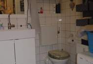 Helle 2-Zimmer-Wohnung mit TG-Platz