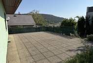 Sonnenseite! Einfamilienhaus in Wöllersdorf mit Garten, Garage, Terrasse und Platz für die ganze Familie!