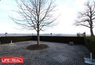 Gasthaus / Restaurant in Aussichtslage mit Gastgarten zu verpachten: optional Festsaal, Zimmer, Eisstockbahn