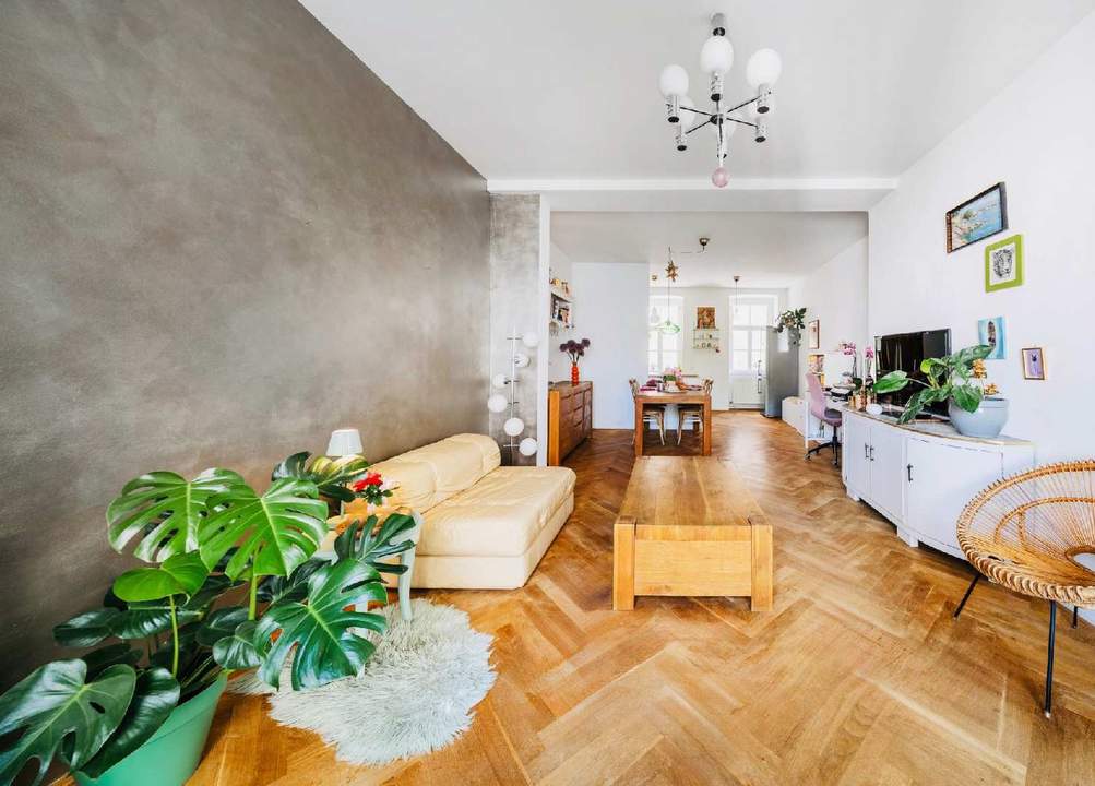 2-Zimmer Pawlatschen Schmuckstück im Herzen des 7. Bezirks