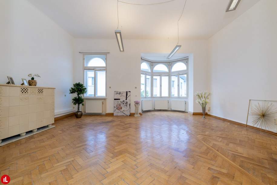 Ein Haus mit Geschichte | Stilvolles Büro direkt in der Fußgängerzone von Baden, Gewerbeobjekt-miete, 1.649,61,€, 2500 Baden