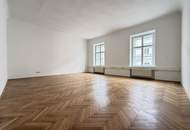 Stilvolles Altbaubüro - oder Praxisfläche mit Balkon in bester Innenstadtlage