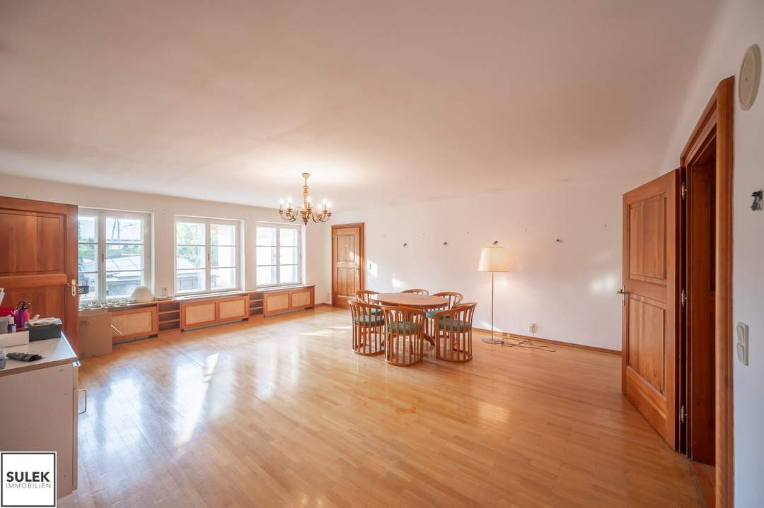 viel Gestaltungsspielraum für Ihr Büro / Ihre Praxis direkt am Waldrand