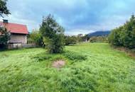 Baugrundstück mit angrenzendem Obstgarten