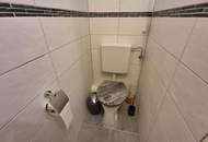 SCHÖNE, ZENTRALE DACHGESCHOSSWOHNUNG MIT SÜDBALKON