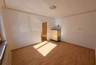 Zentral gelegenes Wohnhaus mit schönem Naturgarten in Enns