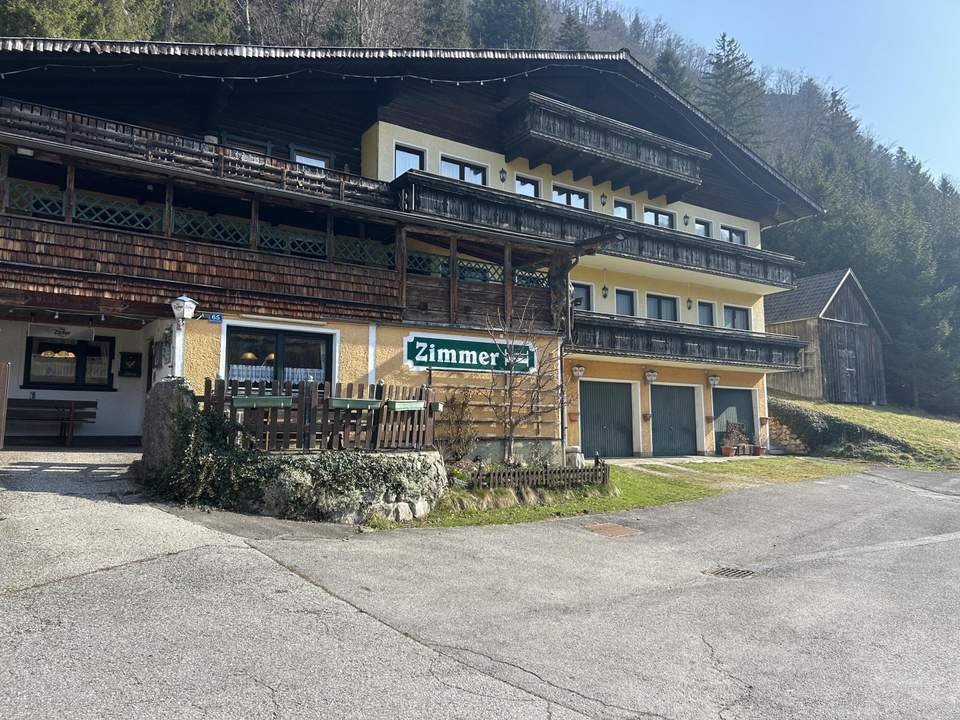 Gasthof Stangl mit Fremdenzimmern - noch aktiv - gleich neben Floss und Kanuzentrum Grossraming