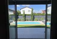 Schnell zuschlagen! Zweifamilienhaus in Enns mit Pool