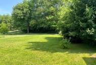 2 Häuser, ruhig gelegen, mit ebenem Garten