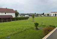 Großzügige Erdgeschosswohnung mit Loggia und Garage!