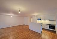 Ruhige Neubauwohnung mit großem Balkon und Parkblick!! - AB OKTOBER!!