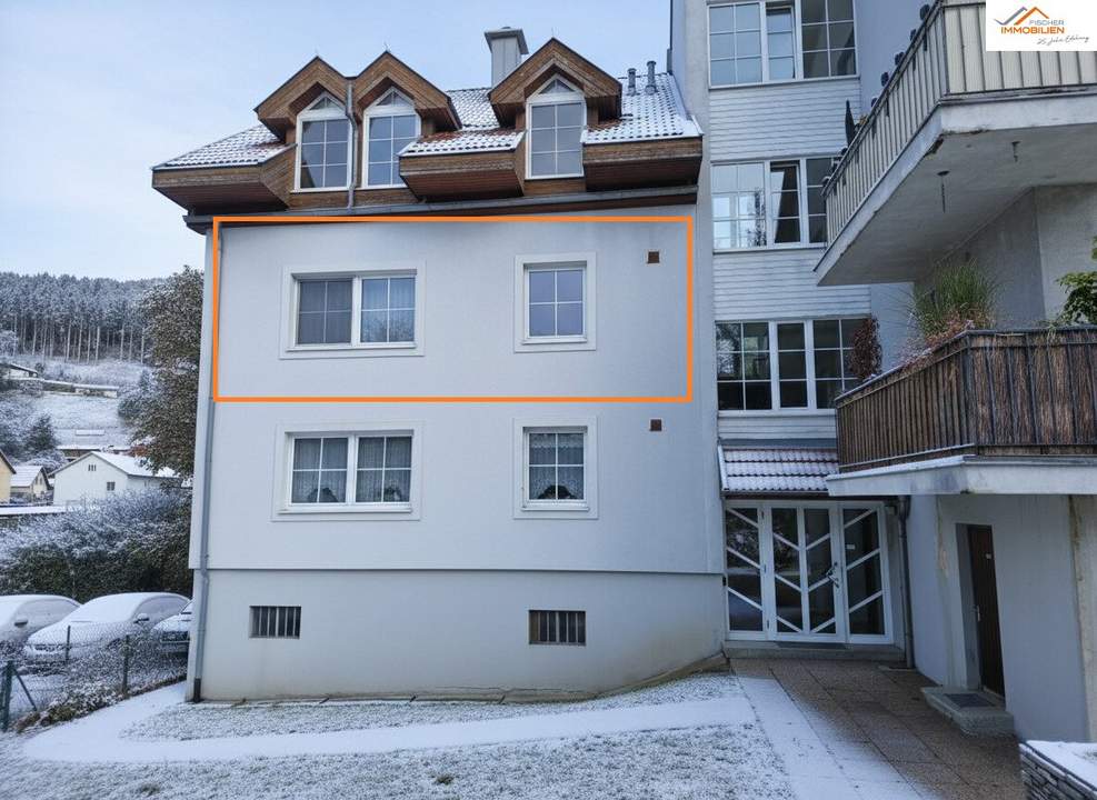 Sonnige 3-Zimmer-Wohnung mit Carport und Grünblick