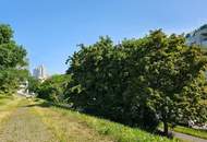 "Luxury Apartment near UNO-City"