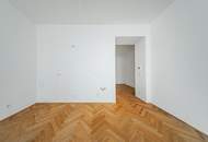 Altbaucharme neu interpretiert – 2 Zimmer im Erstbezug!