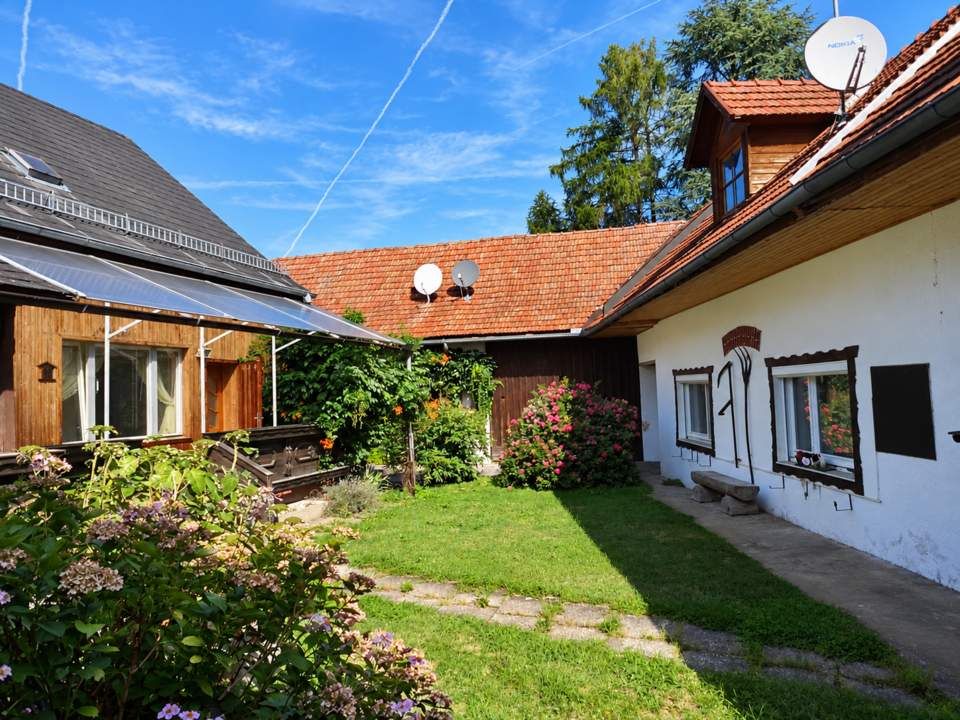 EHEM. BAUERNHAUS MIT GARTEN UND NEBENGEBÄUDEN!