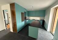 "Idyllisch &amp; grandios - Ihr modernes Luxus-Haus mit Pool!"