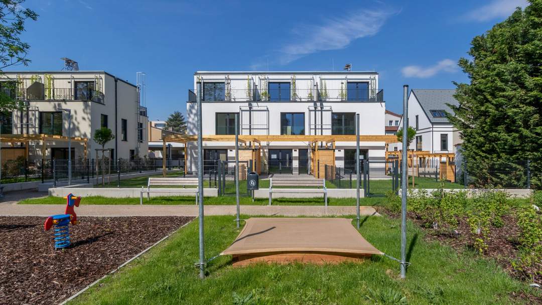*FRÜHLINGSAKTION* JETZT 5% sparen! Exklusive Reihen- und Doppelhäuser am idyllischen Hunyadi Park mit Blick in den Park im ALTORT MARIA ENZERSDORF!