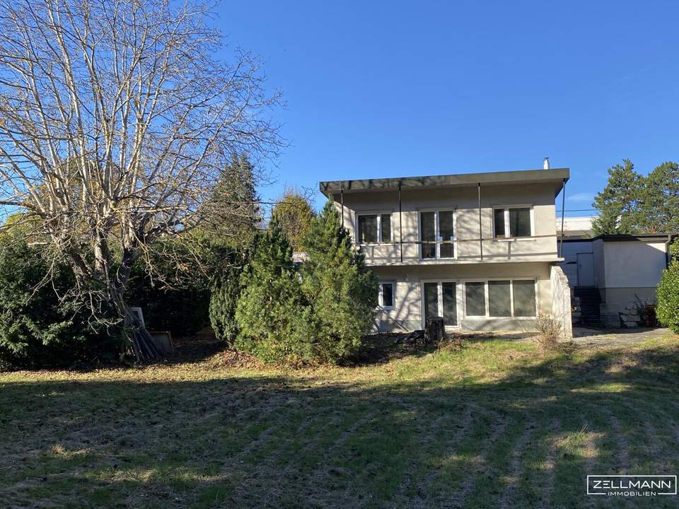 Ein Ort mit Perspektive – Sonniges Grundstück mit entkerntem Bestandsgebäude in Breitenfurt | ZELLMANN IMMOBILIEN