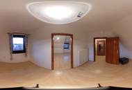 Haus mit zwei Wohneinheiten und Gartenidylle