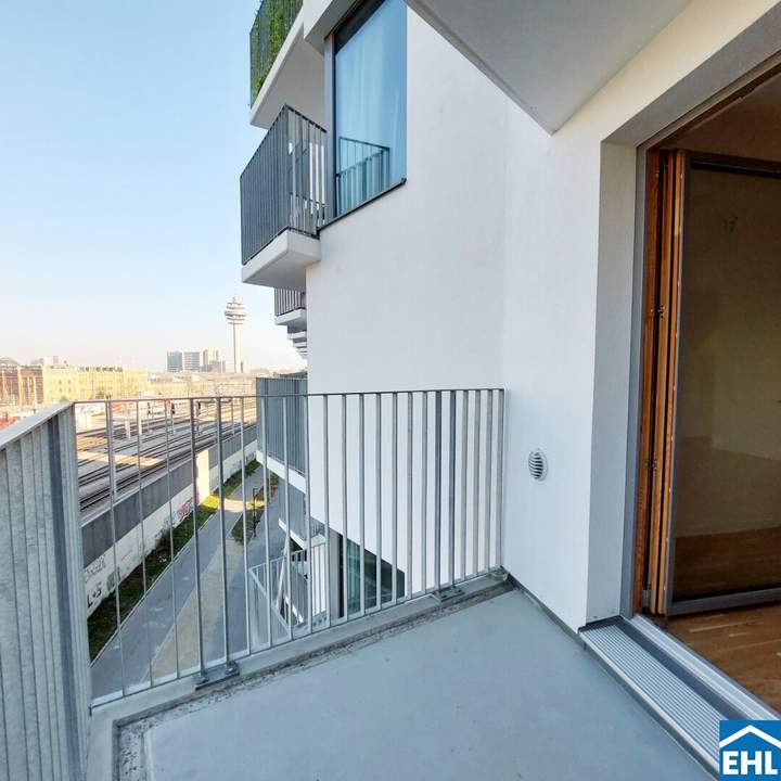 Sonnwendviertel: 1-Zimmer-Wohnung mit Balkon in der 11. Etage – Fitnessraum, Co-Working & Rooftop-Terrasse inklusive!