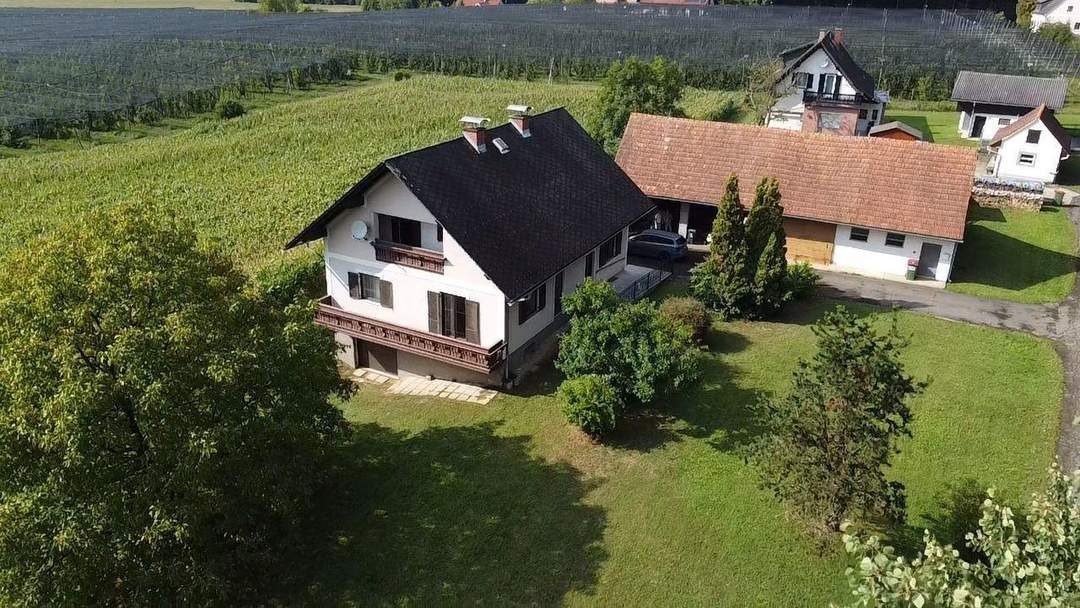 Haus in idyllischer, ruhiger Lage mit großem Nebengebäude und Ausbaumöglichkeiten!
