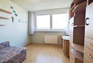 ATTRAKTIVE 4-ZIMMER WOHNUNG MIT GARAGE