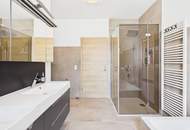 Exklusive Villa: Stilvolles Wohnen und repräsentatives Arbeiten vereint