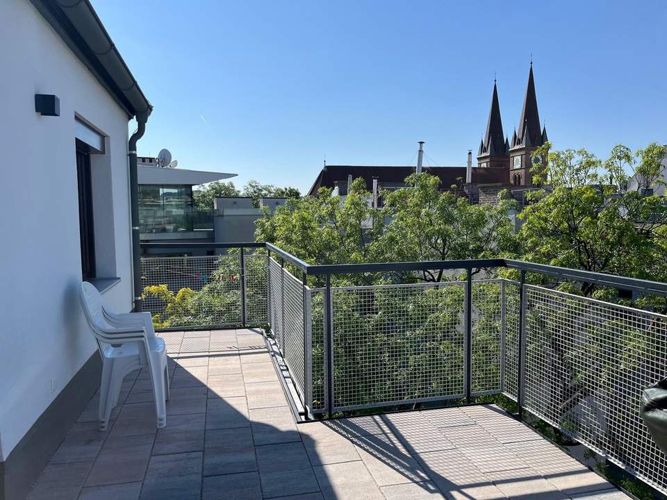 Ruhige DACHWOHNUNG mit Süd-Terrasse/Freiblick-generalsaniertem Neubau-Staudgasse-PRIVAT