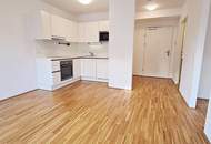 AM SPITZ-NÄHE, gepflegte 36 m2 Neubau mit 4 m2 Balkon, 2 Zimmer, Komplettküche, Wannenbad, Parketten, Garagenplatz möglich, Leopold-Ferstl-Gasse