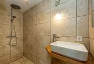 Italienischer Flair am Kulm – ästhetisches Eck-Toskana-Haus mit unverbaubarer Fernsicht in absoluter Ruhelage mit Ganztagssonne.