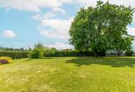Lanzenkirchen - Kleinwolkersdorf: TWO IN ONE: Haus mit Kirschgarten oder zweitem Bauplatz