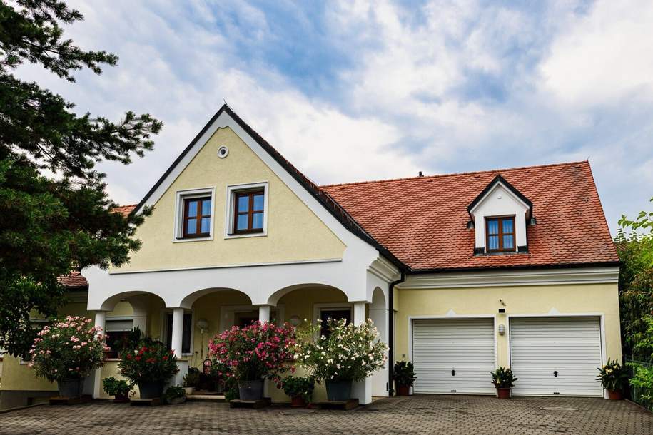 Außergewöhnlich großzügiges Wohnhaus mit Pool in absoluter Best- und Ruhelage, Haus-kauf, 929.000,€, 7210 Mattersburg