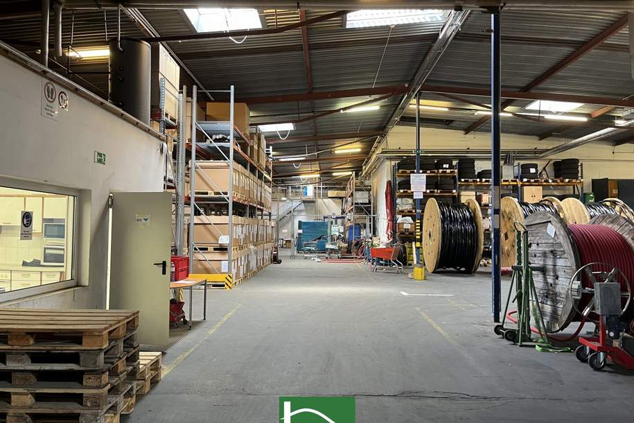 Gewerbevermietung - Grosse Hallen - teilbar - mit Büroflächen im Gewerbegebiet Strebersdorf! Gesamt 6.630m² Nutzfläche. Ca. 30 Stellplätze inkludiert - JETZT ANFRAGEN, Gewerbeobjekt-miete, 30.000,62,€, 1210 Wien 21., Floridsdorf