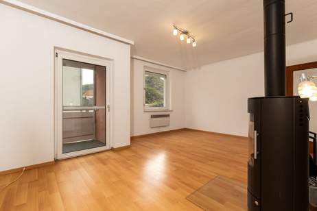 Gemütliche 3-Zimmer-Wohnung mit Loggia in Hainburg an der Donau, Wohnung-miete, 890,00,€, 2410 Bruck an der Leitha