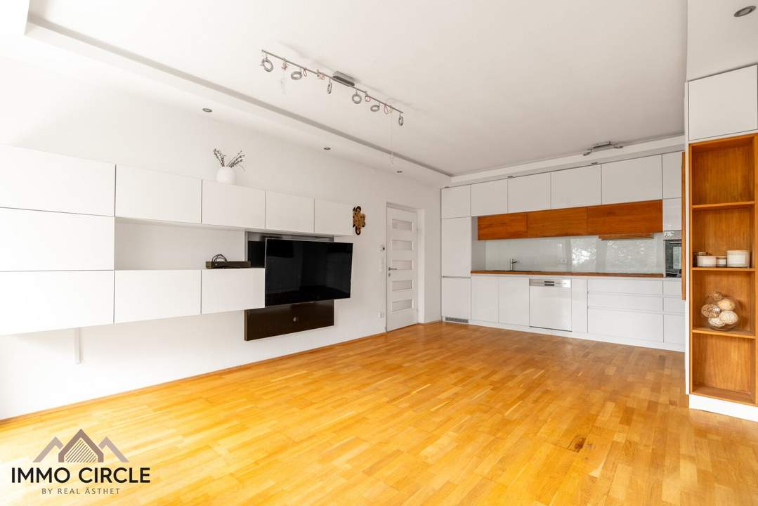 Gemütliche 3-Zimmer-Wohnung mit Balkon (inkl. TG-Parkplatz) in Graz-Waltendorf