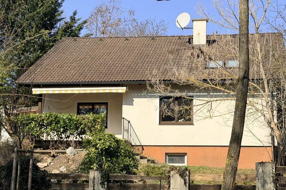 Traumhafte Grünruhelage in einer Sackgasse: Voll unterkellertes Familienhaus mit Carports, Haus-kauf, 945.000,€, 2371 Mödling
