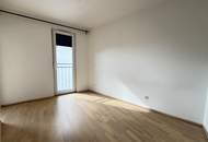 Entzückende 2-Zimmer-Wohnung mit großem Balkon - hofseitiger Grünblick